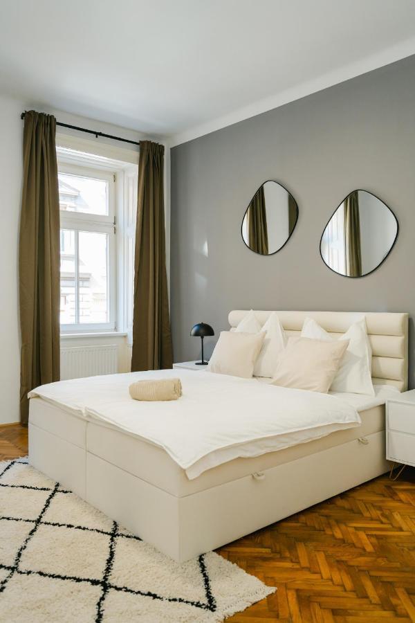 Cozy Apt Perfect For 4-6 Tv Metro Self-Checkin 维也纳 外观 照片