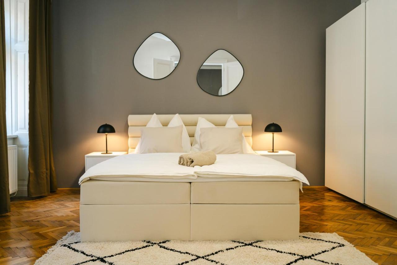 Cozy Apt Perfect For 4-6 Tv Metro Self-Checkin 维也纳 外观 照片